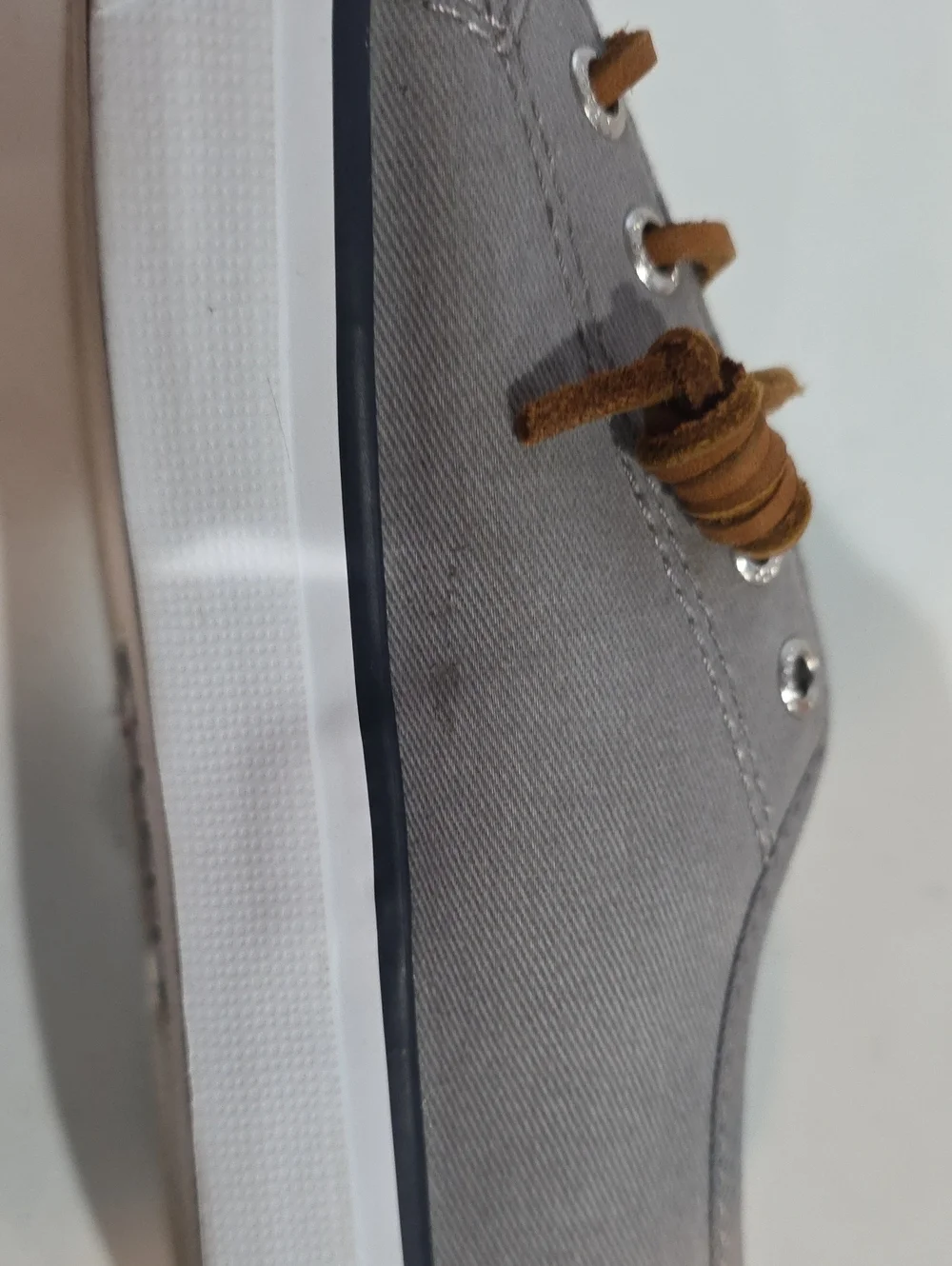 Sperry Women's 6.5 Pier View Gray Canvas Sneaker with Leather Laces